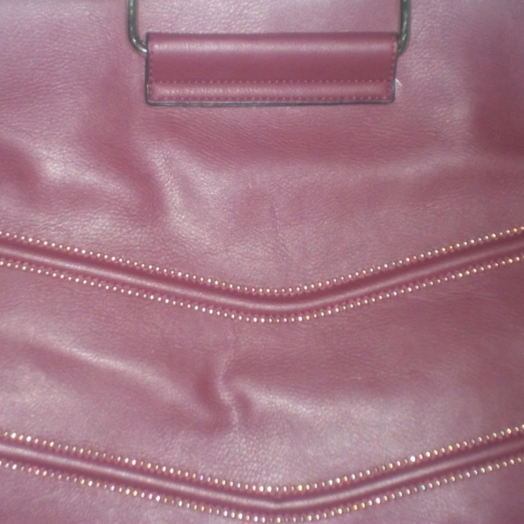 Maroon Faux Leather Handle Tote w/ Shoulder Strap - Picture 4 of 7